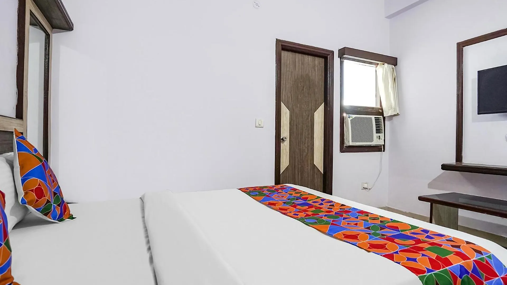 Hotel The Golden Glam Agra  India
